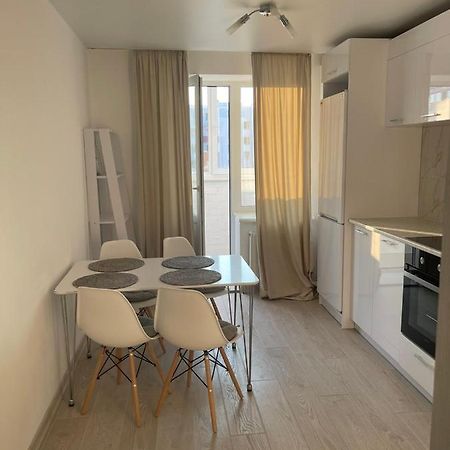 Soflex Appartement Boryspilʼ Buitenkant foto